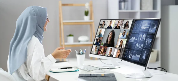 Assistir Reunião Videoconferência Line Escritório — Fotografia de Stock