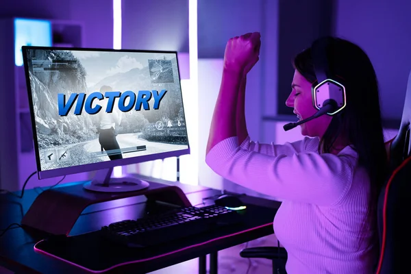 Young Excited Gamer Girl Won Video Game Online Tournament Victory — Stockfoto