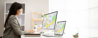 Dizüstü bilgisayarda GPS Konum Haritası Araması