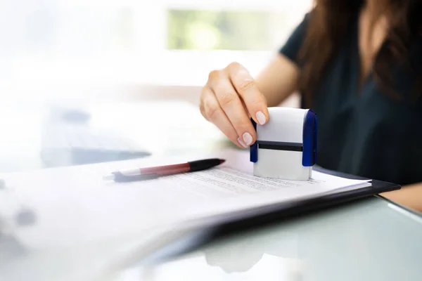 Notaris Contract Document Stempel Vergunning Verbeteren — Stockfoto