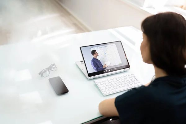 Online Training Für Virtuelle Videokonferenzen Auf Laptop Computern — Stockfoto