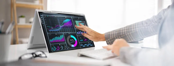 Kpi Business Analytics Data Dashboard Analyst Mit Computer — Stockfoto