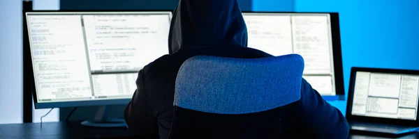 Hacker Utilisation Ordinateur Pour Écrire Logiciel Exploit Cyber Sécurité — Photo