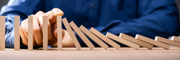 Smettere Cadere Continuità Domino Blocco Arresto Caduta — Foto Stock