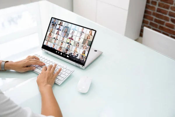 Virtual Interview Meeting Hybride Laptop Kantoor — Stockfoto