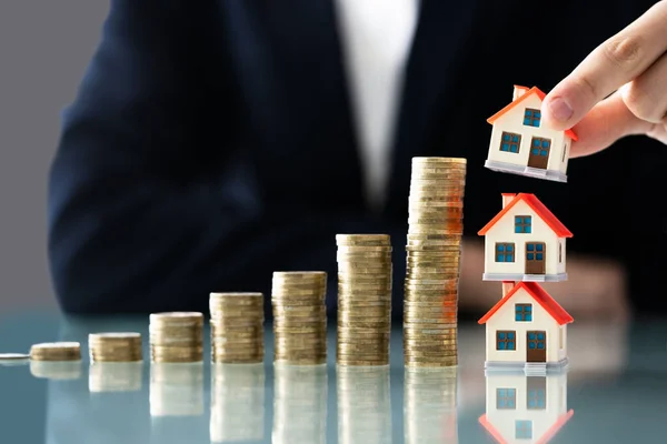房地产市场投资 房屋金钱及税项 — 图库照片
