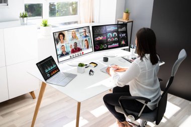 Çevrimiçi Video Konferansı. Uzak Webinar Buluşması