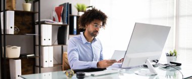 Muhasebe kâtibi. Banka Danışmanı ve Denetçisi