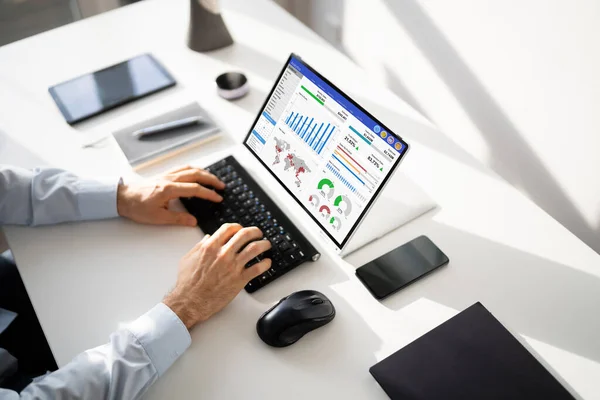 Kpi Data Analyst Dashboard Informationstechnologie Laptop — Stockfoto