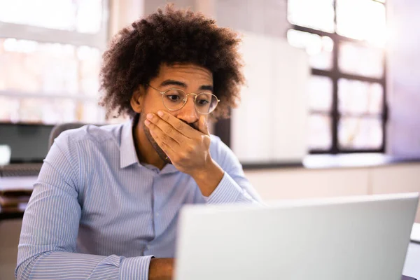 Homme Afro Américain Fatigué Avec Maux Tête Stress — Photo