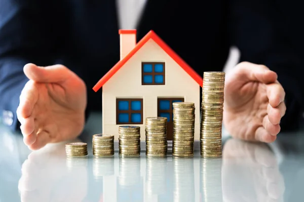 Страхование Защита Недвижимости Повышение Цен — стоковое фото