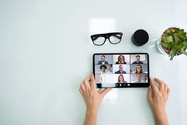 Online Virtual Meeting Tablet Video Conference Webinar — Stock Photo, Image