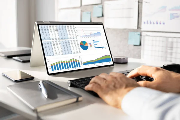 Tableau Bord Des Données Analyse Prédictive Kpi Sur Ordinateur Portable — Photo