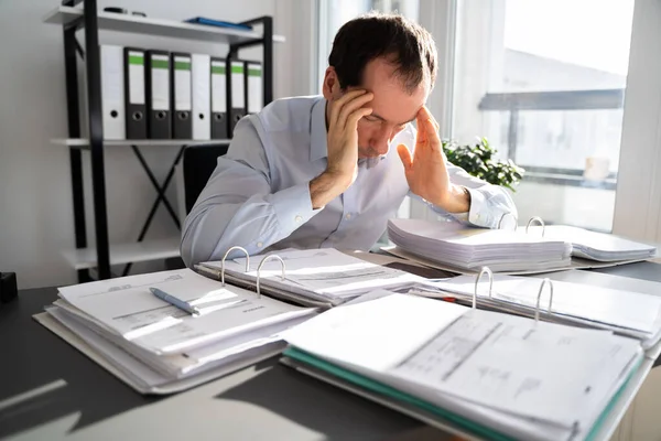 Contador Negocios Cansado Estresado Trabajador Triste Perezoso —  Fotos de Stock