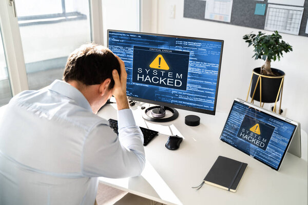 Компьютерная система взломана. Вирус программного обеспечения экран на мониторе