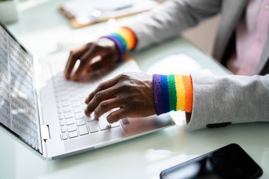 İşe dahil olmak ve çalışanların çeşitliliği. İşyeri Eşitliği