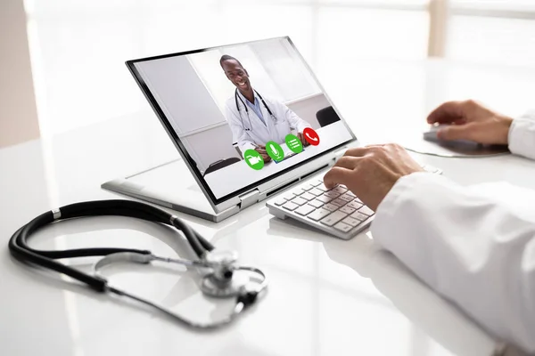 Close Doctor Having Video Conference Laptop Desk — Stock Photo, Image