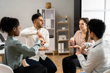 Engelliler için İşaret Dili Öğrenme