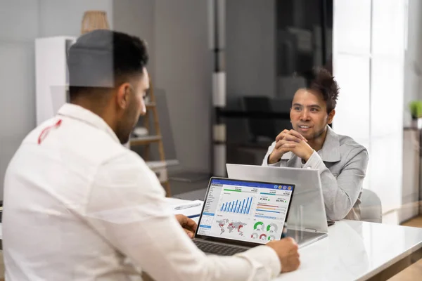 Kpi Data Business Dashboard Laptop Computer — Stockfoto