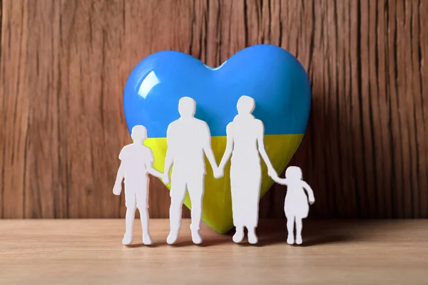 Rodina Ukrajiny Zdravotní Pojištění Koncepce Ochrany Života — Stock fotografie