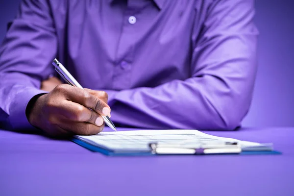 African American Writing Contract Form Close — Stock Photo, Image