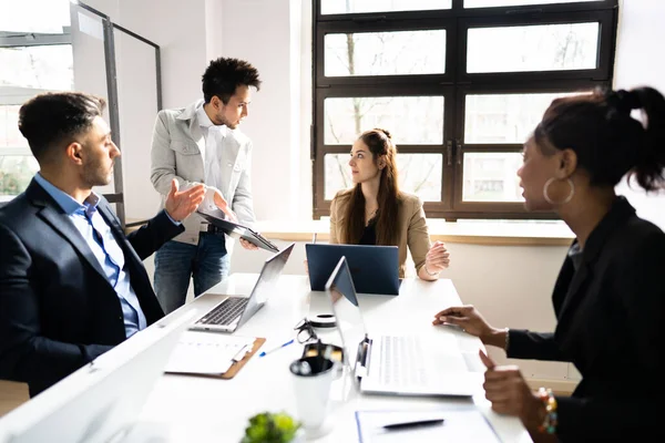 Diverse Uttråkad Möte Utbildning Presentation Office — Stockfoto