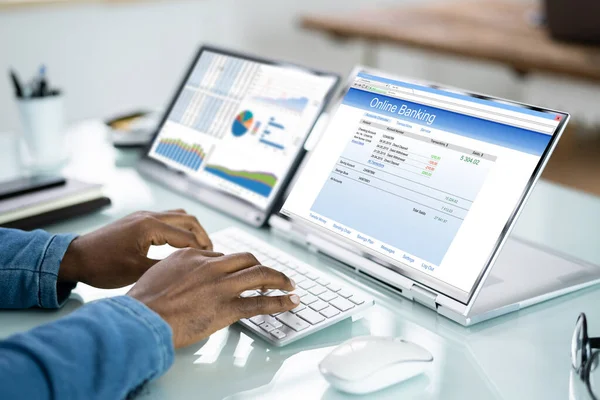 African American Using Online Bank Account Internet — Stock Photo, Image