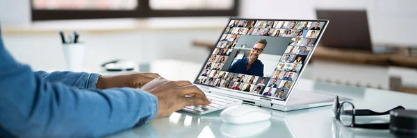 African American Watching Video Conference Business Webinar — Stock Photo, Image