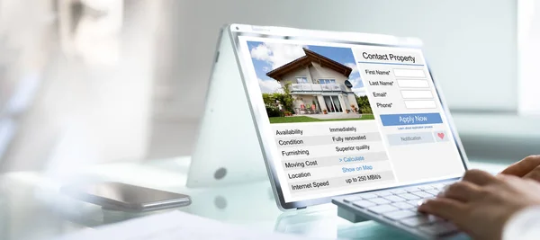 Online Onroerend Goed Zoeken Computer Huis Property Listing — Stockfoto