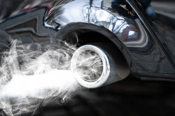 Motor Sucio Escape Del Motor Contaminación Las Emisiones Del Vehículo — Foto de Stock