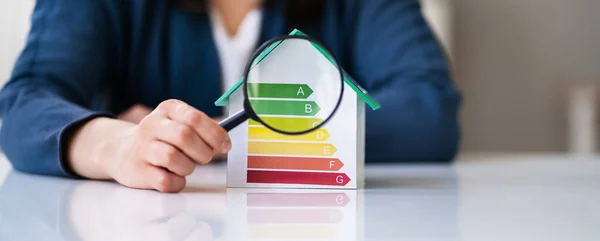 Energie Efficiëntie Huis Audit Besparing Van Groene Energie — Stockfoto