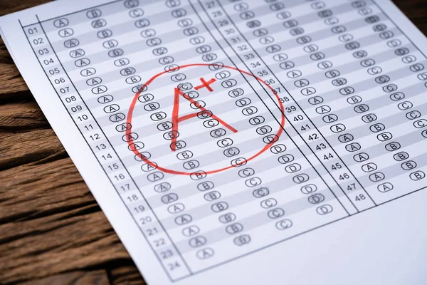 Teste Exame Estudantil Grau Desempenho Escolar Mark — Fotografia de Stock