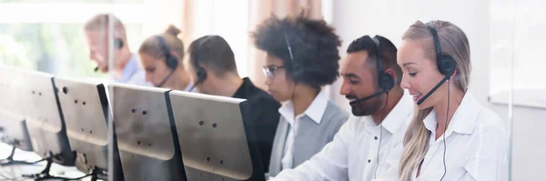 Portrait Happy Young Female Customer Service Executive — Stock Photo, Image