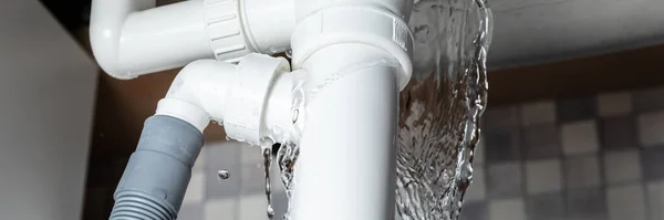 Close Water Leaking White Sink Pipe — Stock Photo, Image