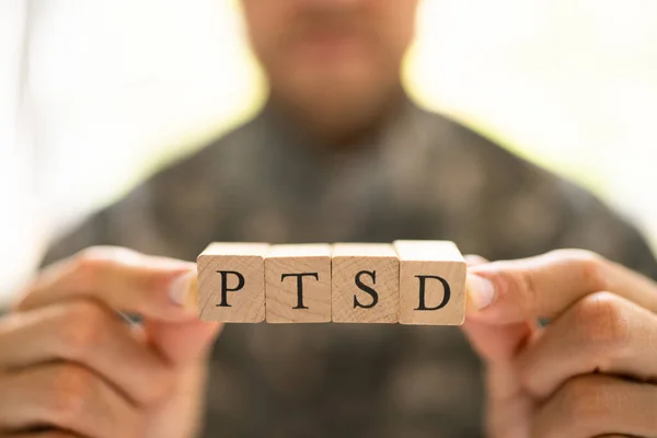 Soldato Militare Dell Esercito Con Testo Traumatico Ptsd — Foto Stock