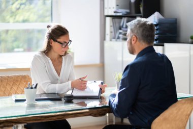 Finansal Yardım Nakit Dağıtımı. Borç Danışmanlığı Al