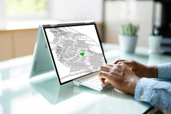 Mapa Catastral Estudio Construcción Ciudades Computadora Portátil —  Fotos de Stock