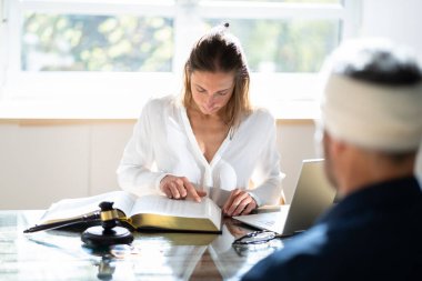Sağlık sigortası ve tazminat başvurusu. Kaza Davası