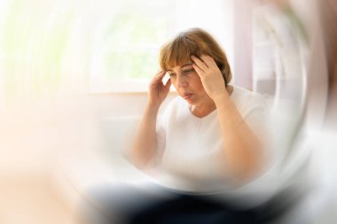 Baş dönmesi ve BPPV Beyin Ağrısı Vuruşu