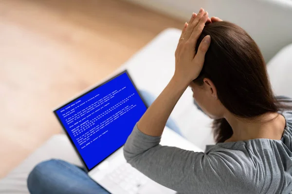 Blue Bsod Error Computer Malware Attack — Stock Photo, Image