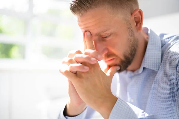 Man Praying God Seeking Prayer Spiritual Meditation — Stock Photo, Image