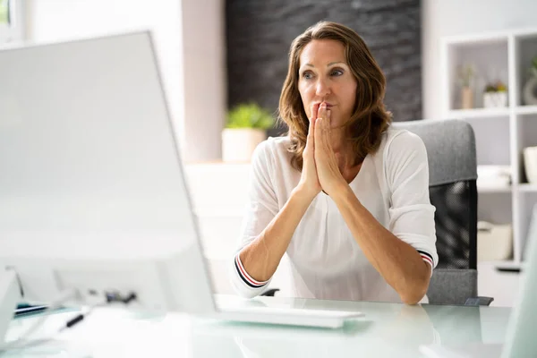 Portrait Mature Businesswoman Thinking Desk Office — 图库照片