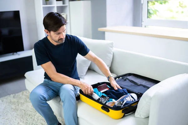 Koffer Bagage Verpakking Voor Reizen Vakantie Trip — Stockfoto