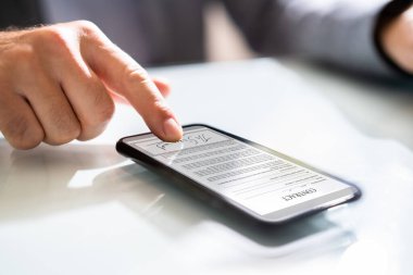 Akıllı Telefon Kullanılarak Sözleşme Belgesi Çevrimiçi Dijital İmzası