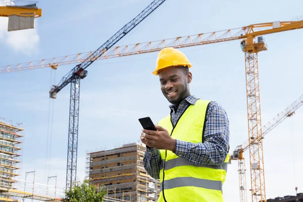 Builder Worker Using Phone Construction Employee Communication — 스톡 사진