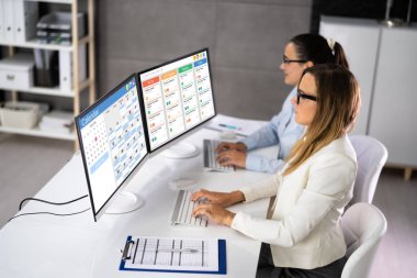 Dijital Scrum Gündem Çizelgesi ve Gantt Grafik Yazılımı