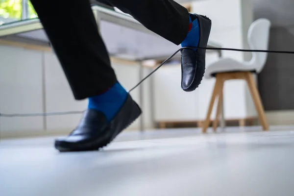 Wire Cord Trip Fall Feet Stumble Cable — Stock Photo, Image