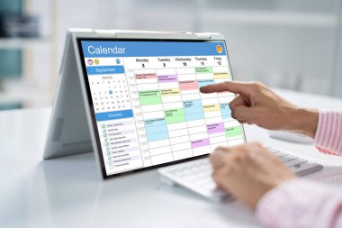 Hybrid Laptop 'ta Randevu Planlayıcısı ve Tarih Takvimi