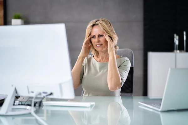 Unhappy Sad Business Woman Stress Headache Using Computer — Foto de Stock