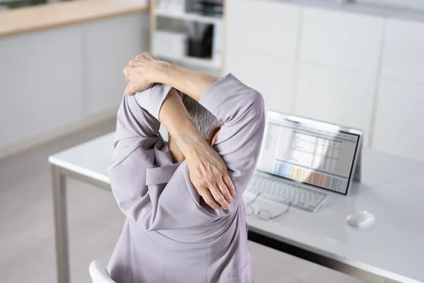 Happy Office Worker Stretching Relaxed —  Fotos de Stock